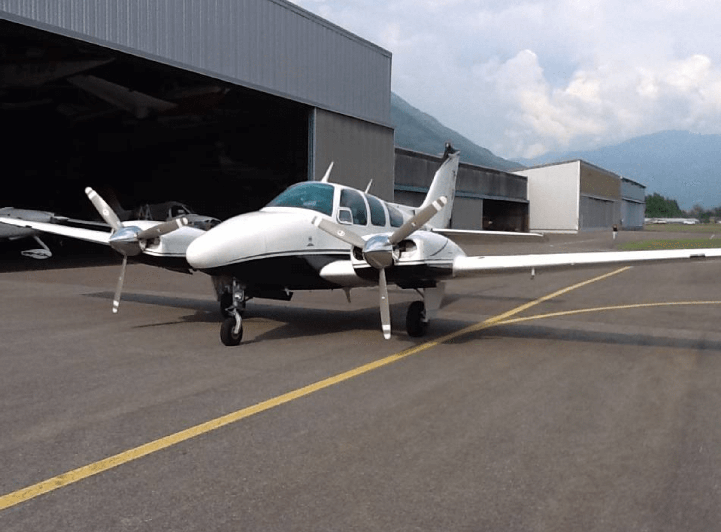 Beech 55 Baron project