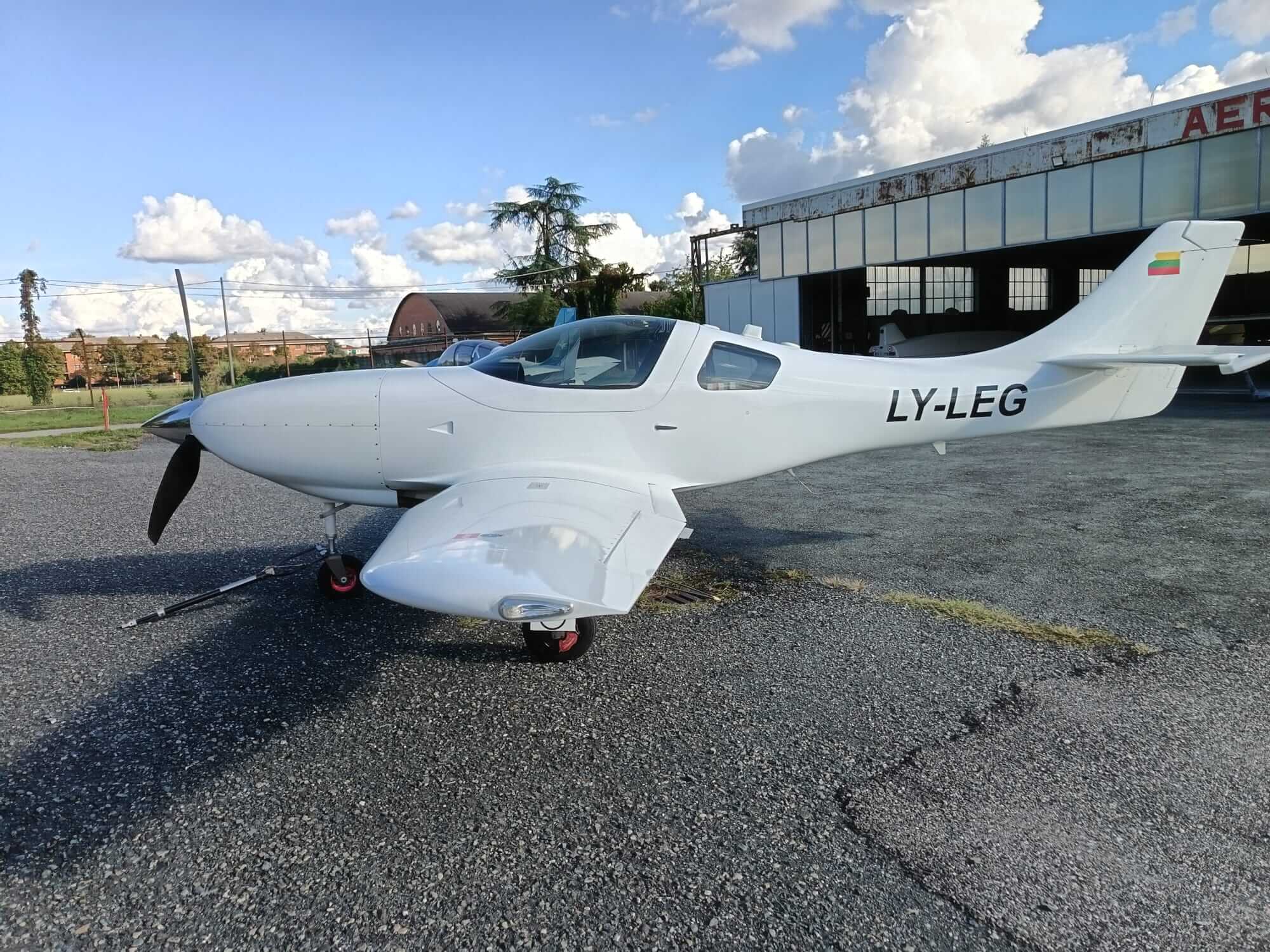 Lancair Legacy Reno Edit.