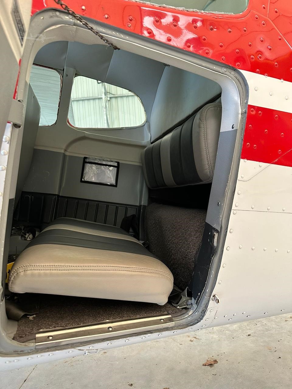 1979 Cessna 185 Skywagon F GFC500 AP, photo 5