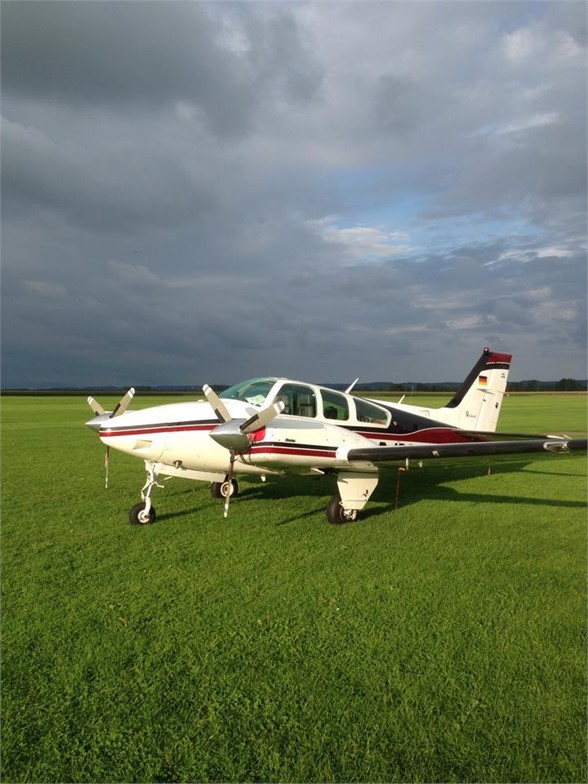Beechcraft B55 Baron